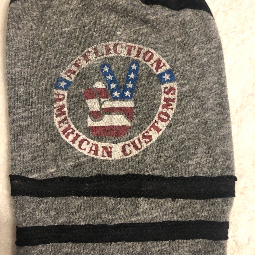 Affliction Shirt - Picture 6 of 7
